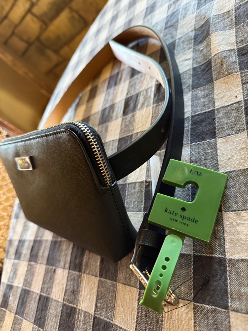 Kate Spade Black Saffiano Leather Belt Bag with Gold Hardware L/XL - Picture 4 of 6